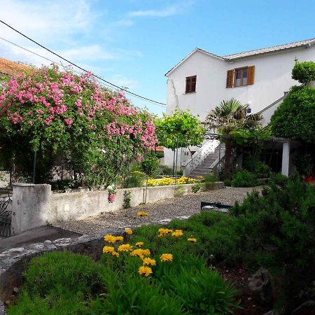 Dobrinj Apartment 2 Dış mekan fotoğraf